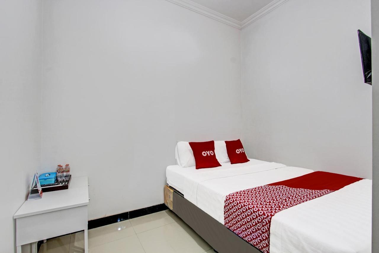 Oyo 91729 Griya Monjari Hotel 2*
